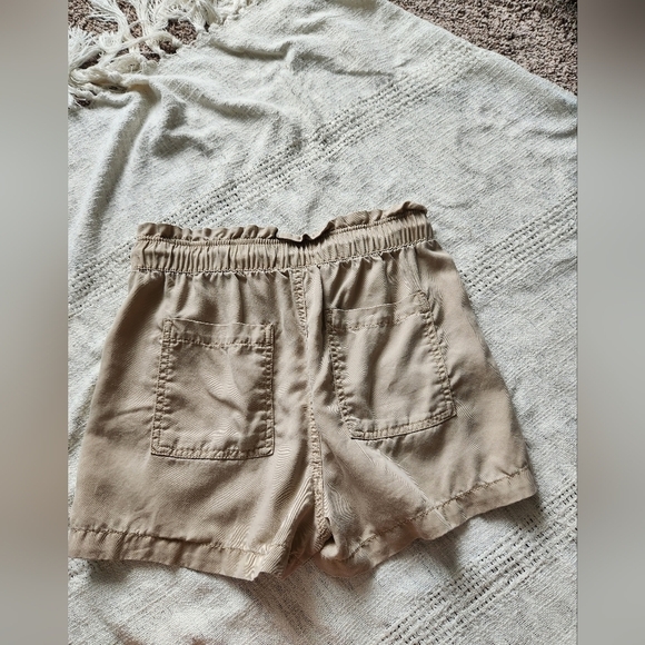 Women's loft Emory pull on shorts size S - Picture 3 of 7